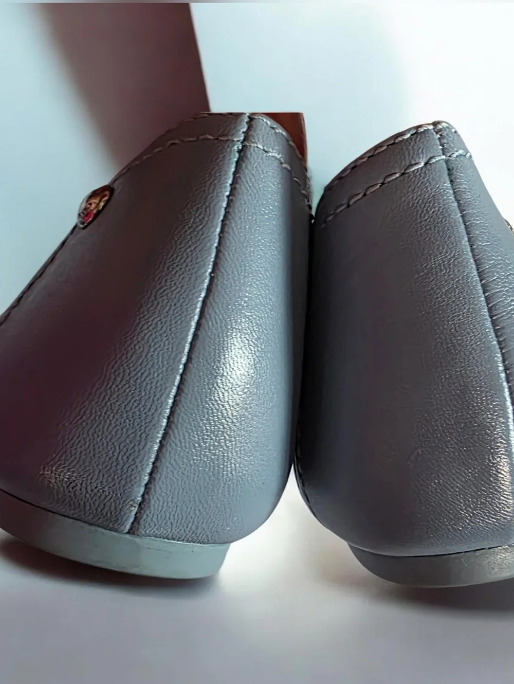 COACH (7.5B) Chelsea Light Blue Leather Cap-Toe Ballet Flats - Picture 9 of 14